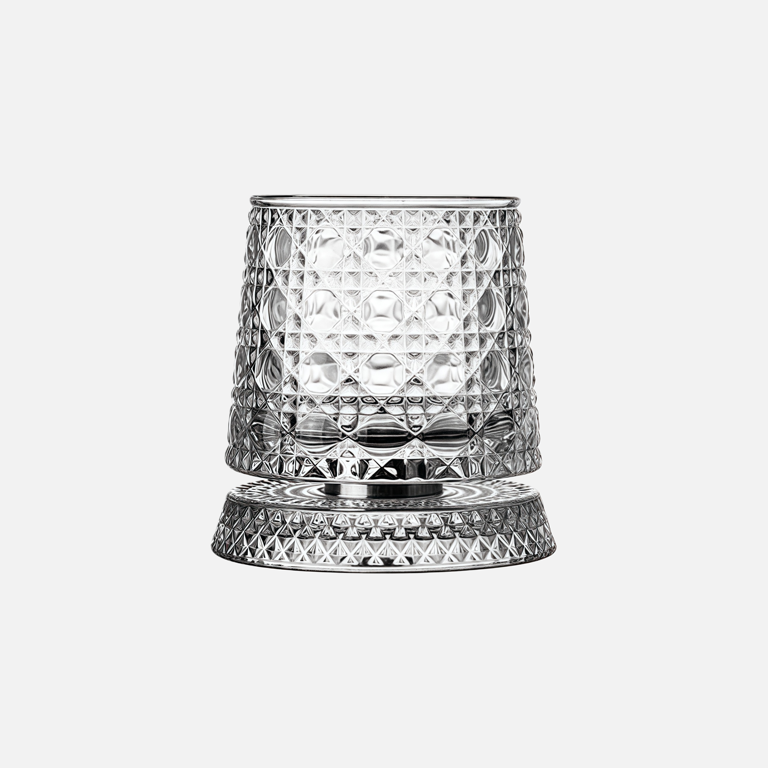 Crystal Swivel Whiskey Glass – Rotating Base Tumbler for Smooth Drinking
