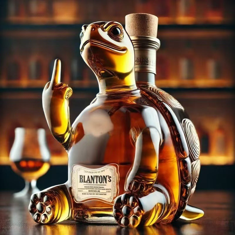 Funny Turtle Whiskey Decanter – Unique Glass Bottle Gift for Men & Bar Decor